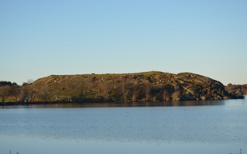 Blått vann, blå himmel